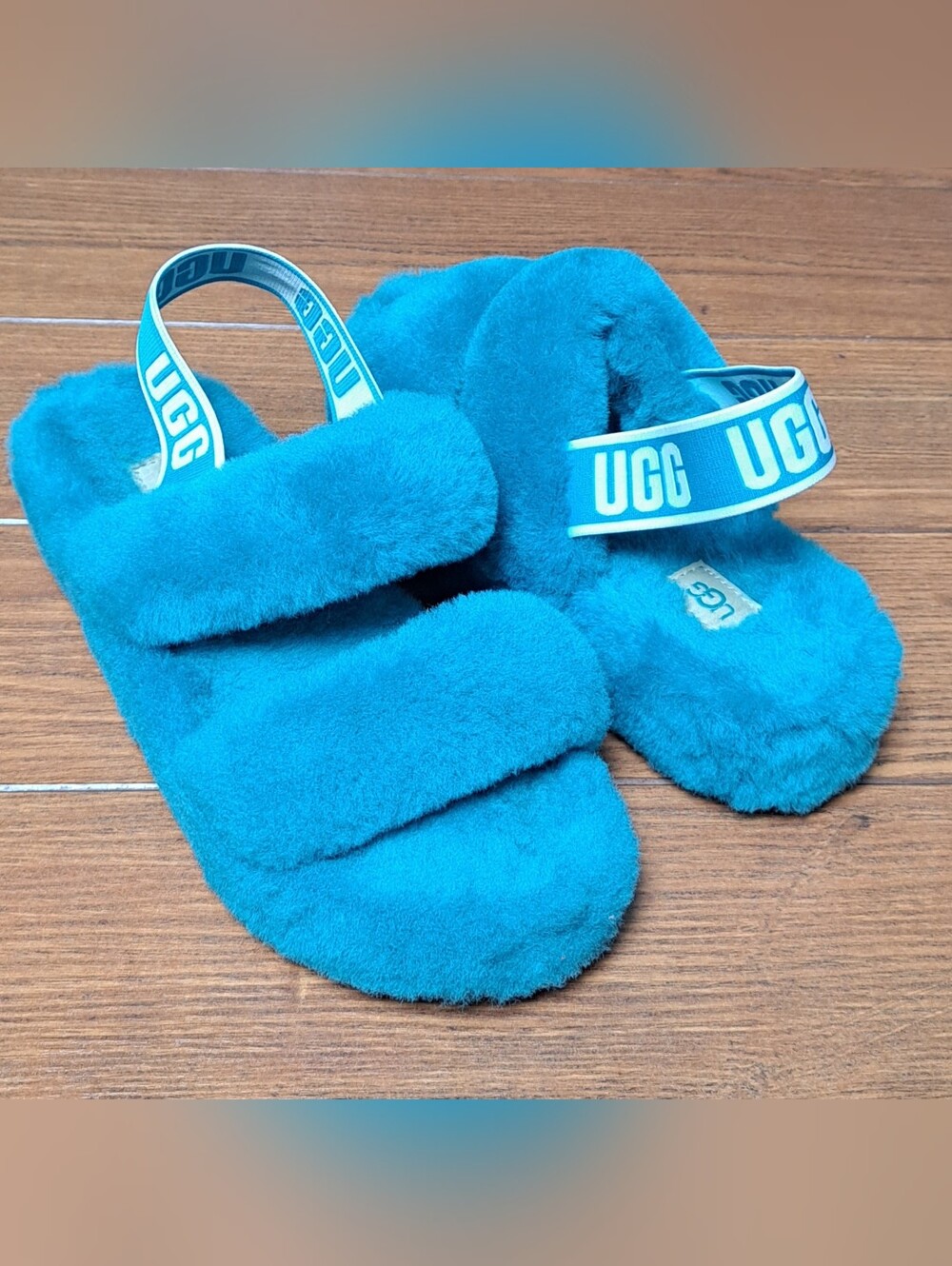 UGG Oh Yeah Fluffy Sheepskin Slingback Sandals "Aquatic Blue" (Turquoise) Size 8 - Picture 2 of 9
